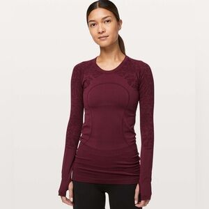 Lululemon Swiftly Tech Long Sleeve Crew
Deep Ruby / Deep Ruby